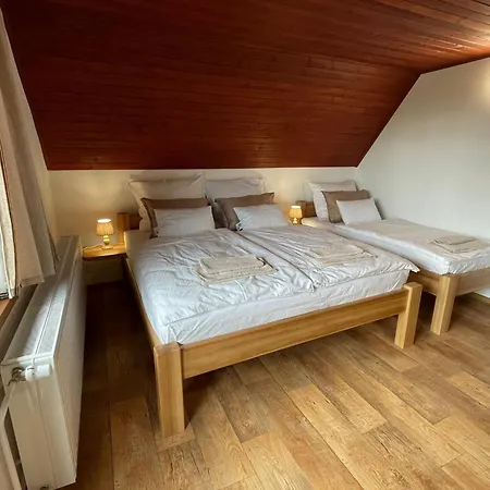 Bedriska Feriehus *